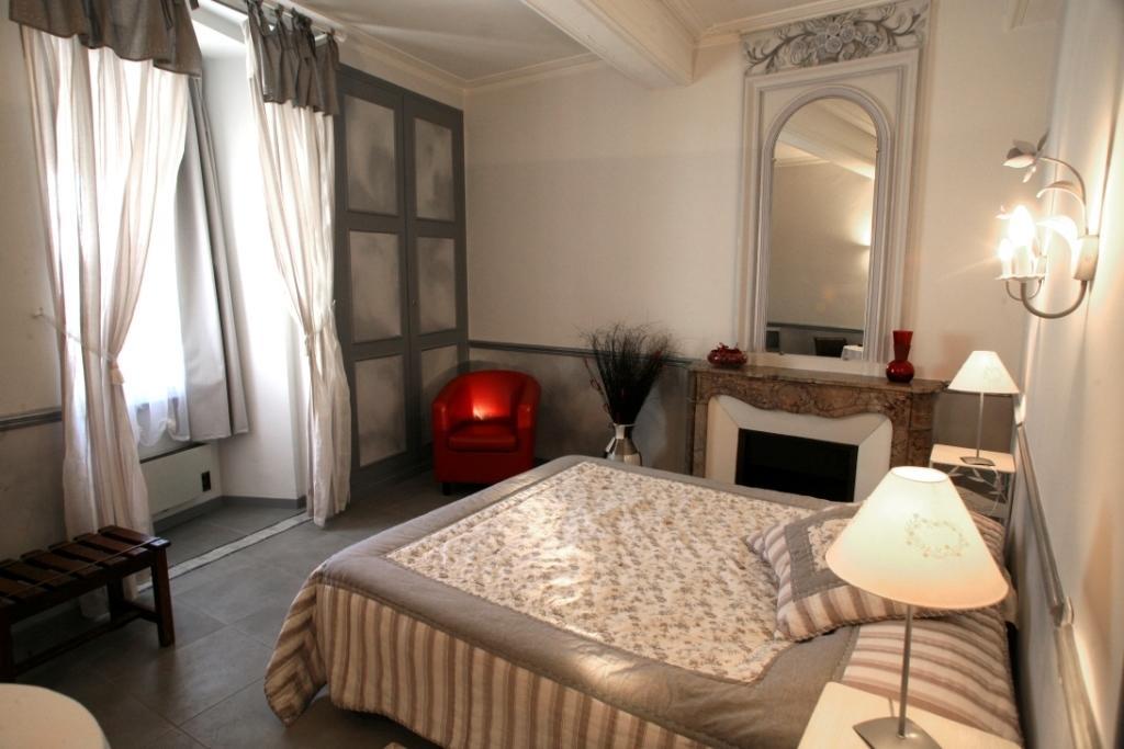 La Garbure Otel Châteauneuf-du-Pape Dış mekan fotoğraf
